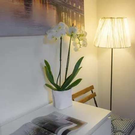 Rooftop View House Near Piazza Navona * Řím