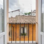 Rooftop View House Near Piazza Navona * Roma